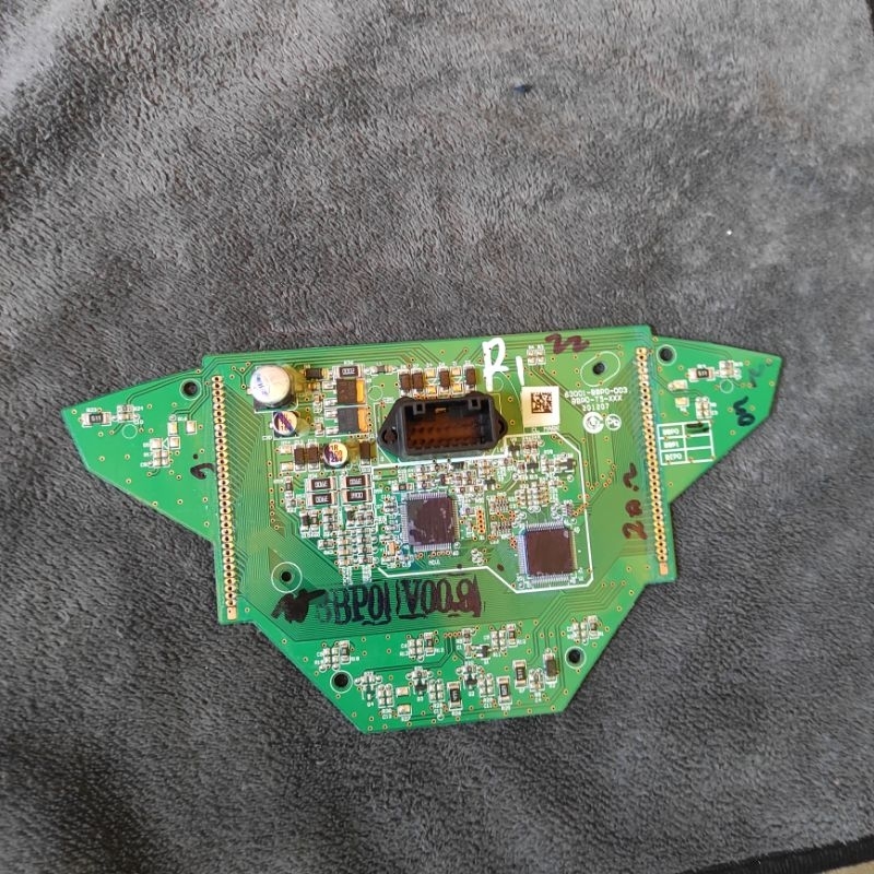 PCB VCB+soket  spidometer mesin PCB VCB  kilometer yamaha aerox new conekted original komplit soket