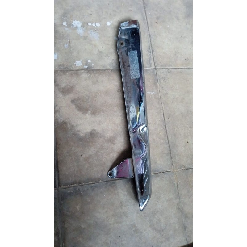 Ketangkas Ketengkes Tutup Cover Rantai Honda Win100 Win 100 Original Bekas Copotan Motor Second 2nd