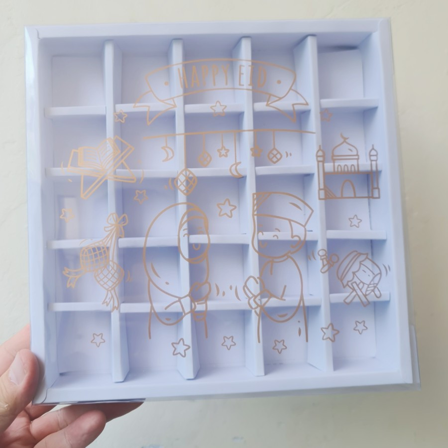 

(5 pcs)Kardus mika sekat 25 dus mika nasatr hampers lebaran box cookies edi mubarok