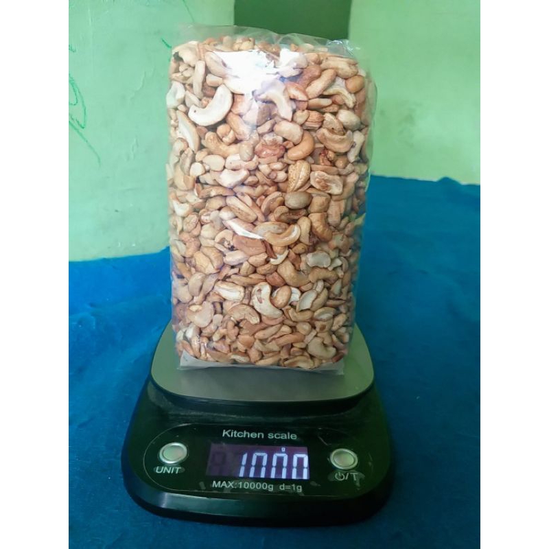 

KACANG METE PATAHAN 1 Kg
