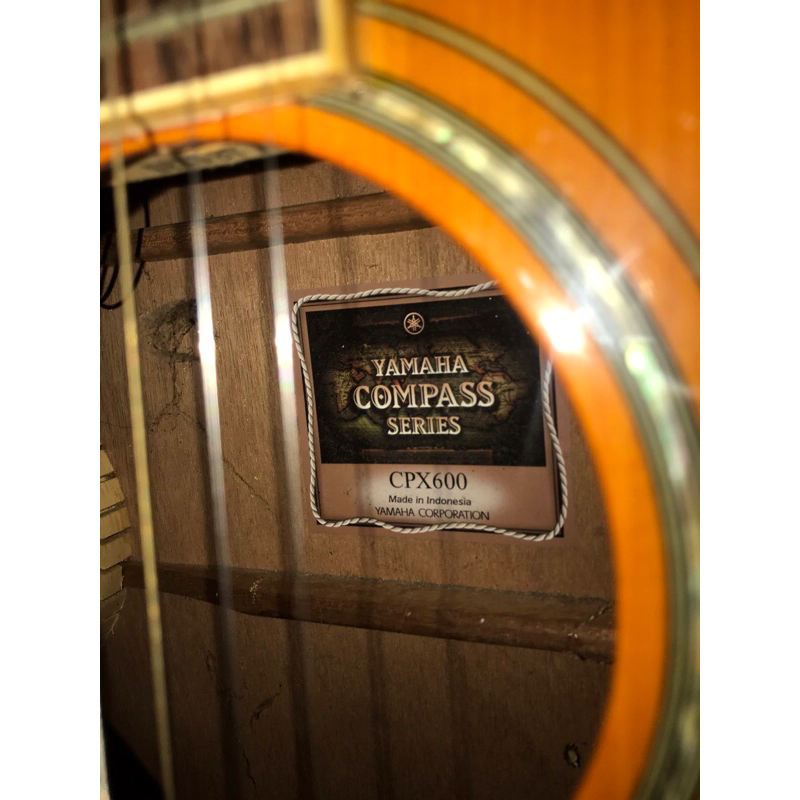 YAMAHA CPX 600 original