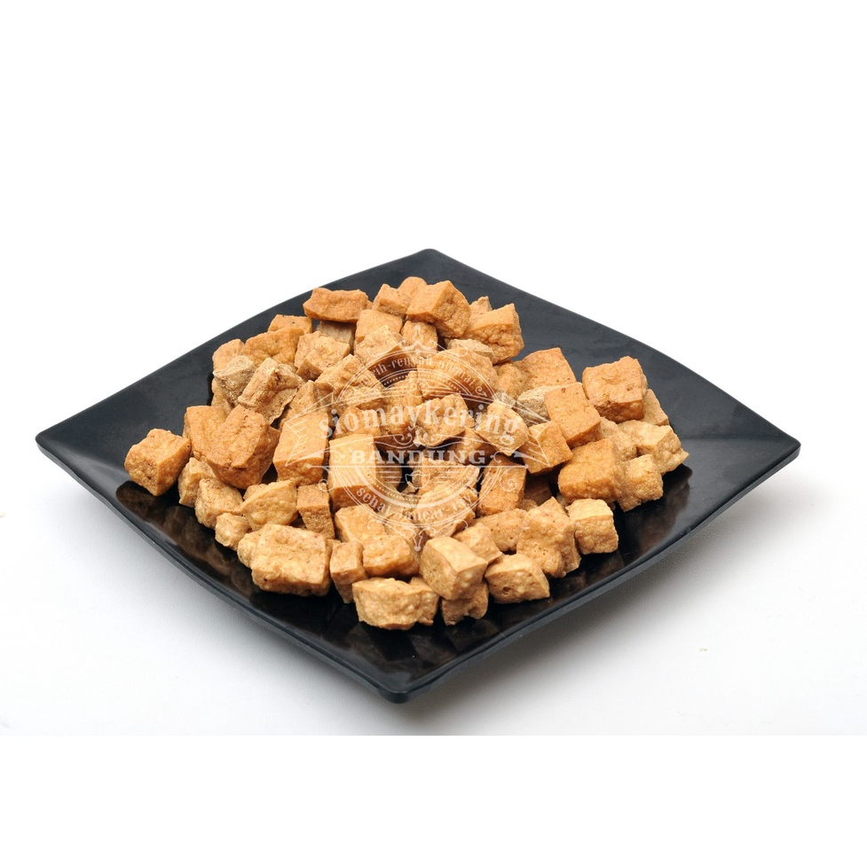 

Tahu Dadu Kering Made in Bandung Buat Topping Seblak Baso Aci