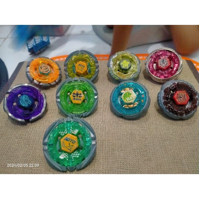 Beyblade Metal Fight mix part sesuai gambar