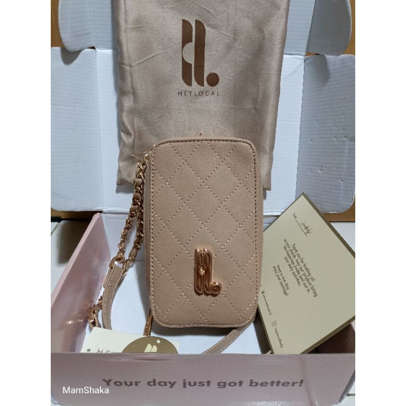 Preloved Dublin phone bag Heylocal Warna Beige