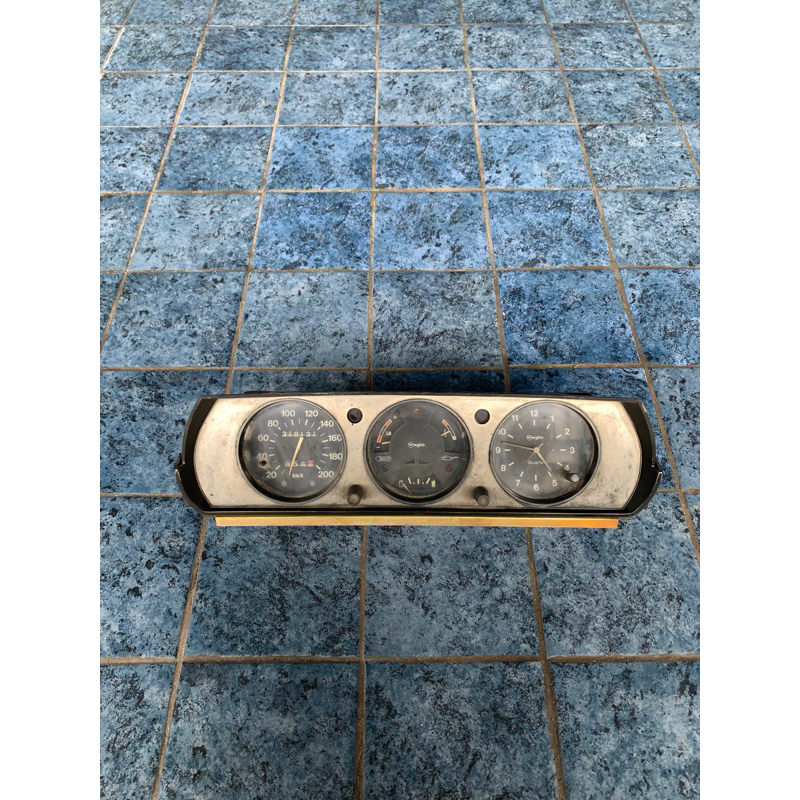 Speedometer peugeot 504 veglia