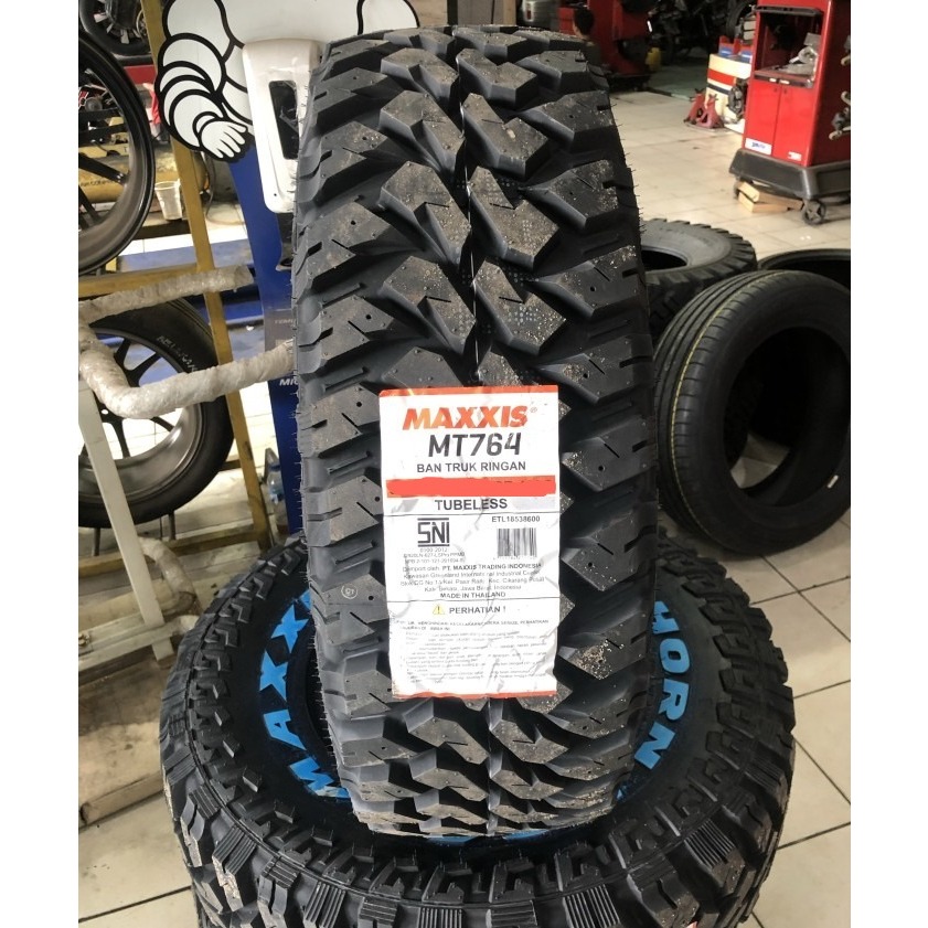 OBRAL MAXXIS BIGHORN MT764 Size 27X8.5 R14 Ban Mobil OFFROAD 4X4