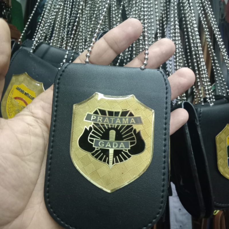 

KALUNG LENCANA KTA GADA PRATAMA / NAME TAG GADA PRATAMA / HOLDER GADA PRATAMA.