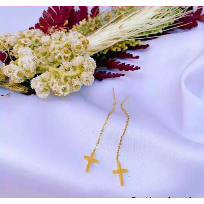 Nting salib panjang titanium wanita