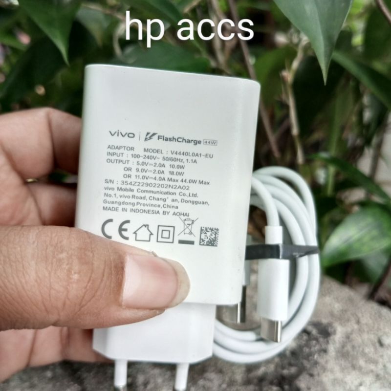 (promo) charger VIVO 44 watt copotan original bawaan hp masih mulus baru