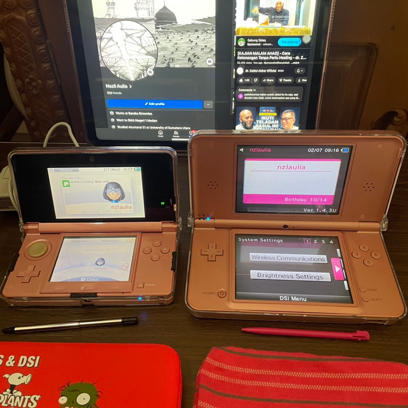 KOLPRI NINTENDO DSI XL PINK & OLD 3DS REGULAR PINK PRELOVED SECOND BEKAS