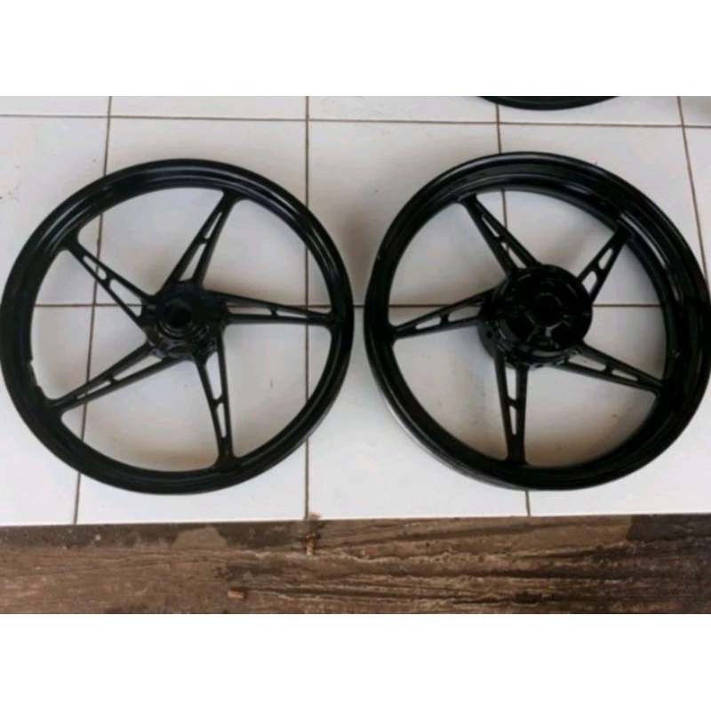 Velg Depan Belakang Jupiter MX New 135 Original Copotan