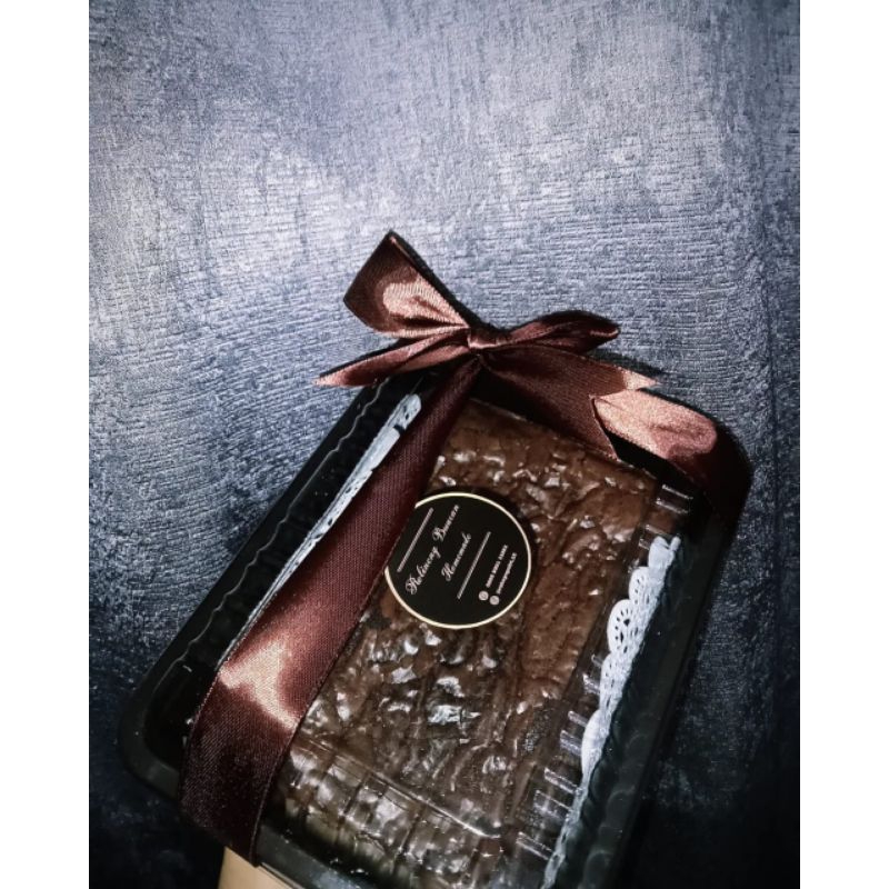 

Brownies Shiny Crust 15x10cm