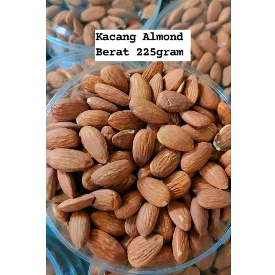 

Kacang Almond berat 225 gram