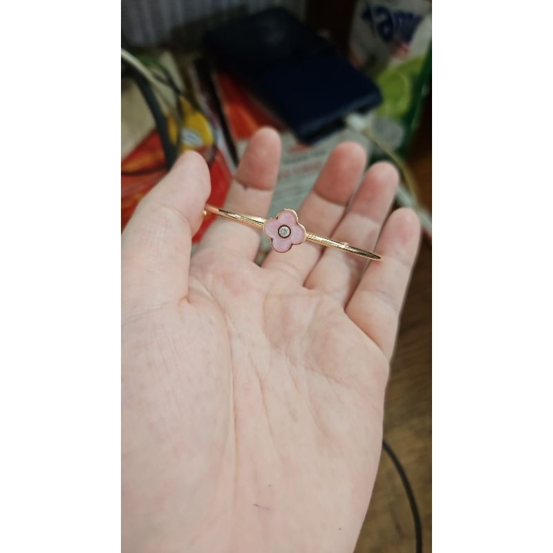 Bangle gelang oval infinity lotus 700 70% permata putih cantik emas asli tua