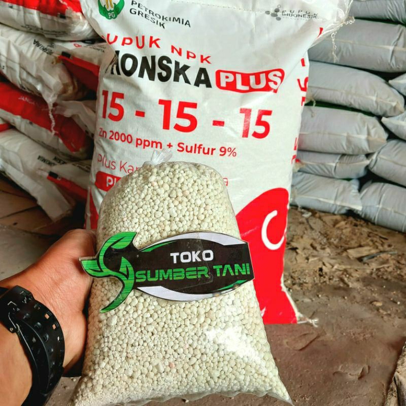 Pupuk NPK Phonska Plus 1kg Repack Petrokimia Gresik