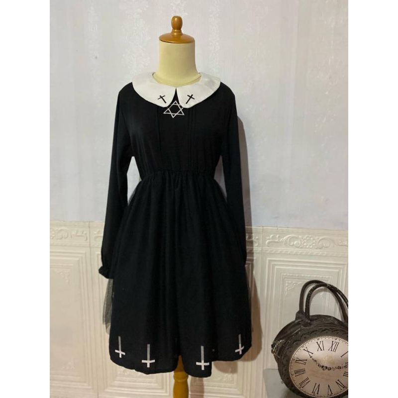 lolita gothic bodyline / lolita halloween
