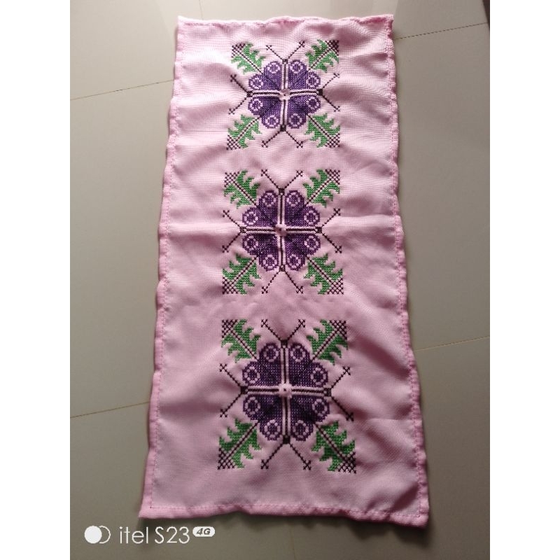 taplak meja tamu (loper)