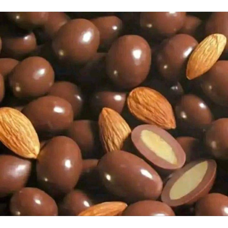 

coklat almond king / coklat musdalifah TOPLES