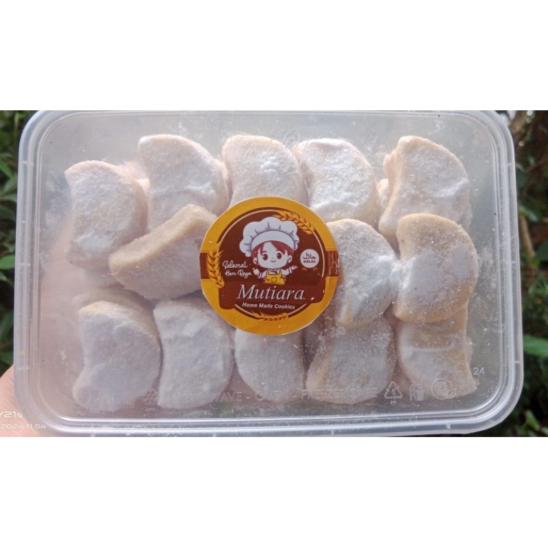 

kue putri salju / kue salju 450gr