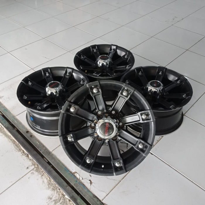 Velg Mobil Bekas BEAVE Ring 16 Lubang Pcd 6x139,7