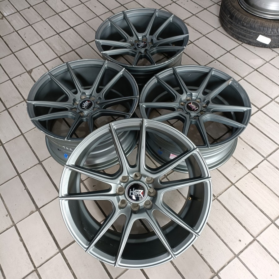 Velg Mobil Bekas HSR COCAH R17 Lubang Pcd 4x100 4x114,3