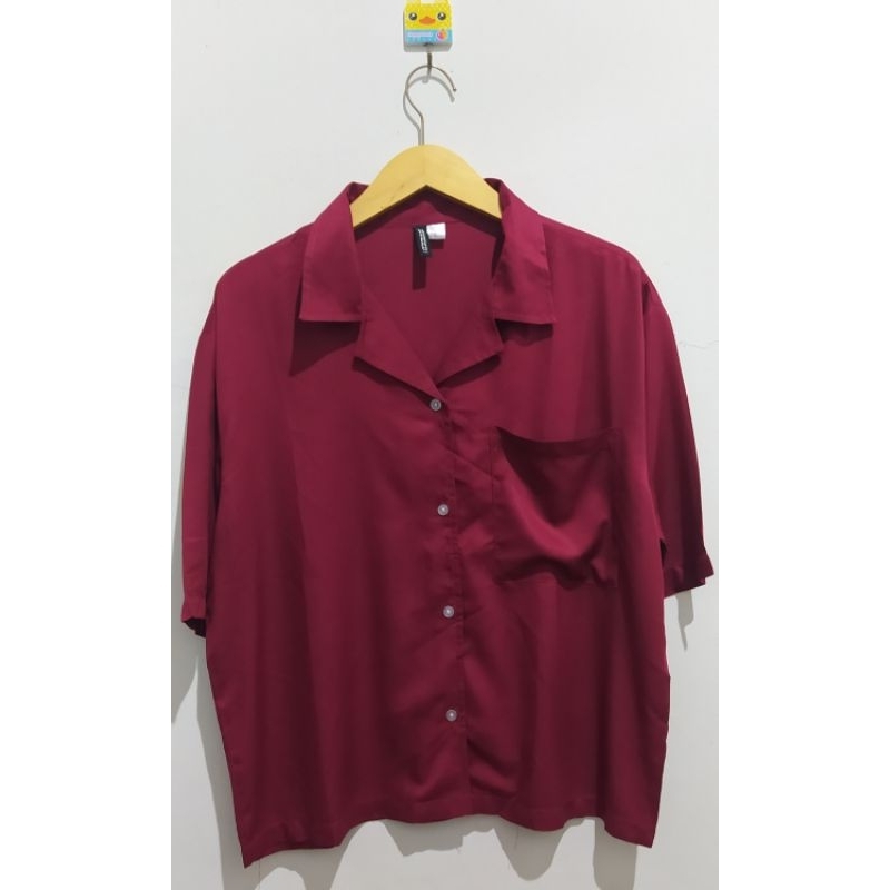 Kemeja H&M 100%ORi maroon size XL (masih kaya baru)