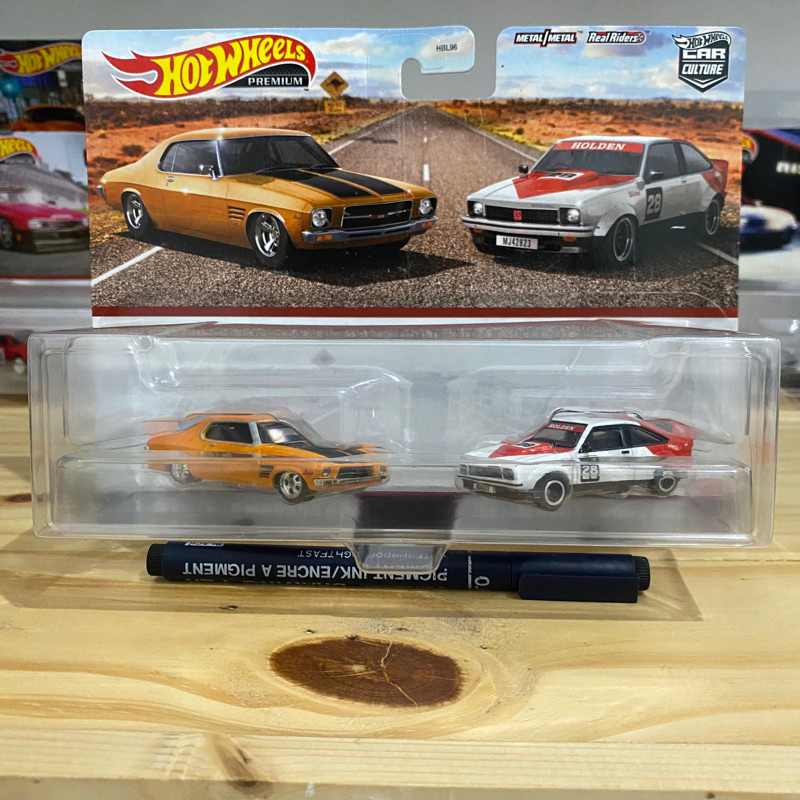 Hotwheels Two Pack Holden Monaro GTS & Holden Torana A9X