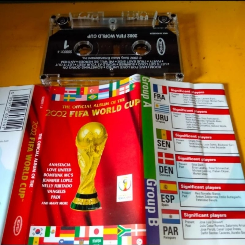 KASET PITA 321- THE OFFICIALALBUM OF THE 2002 FIFA WORLD CUP