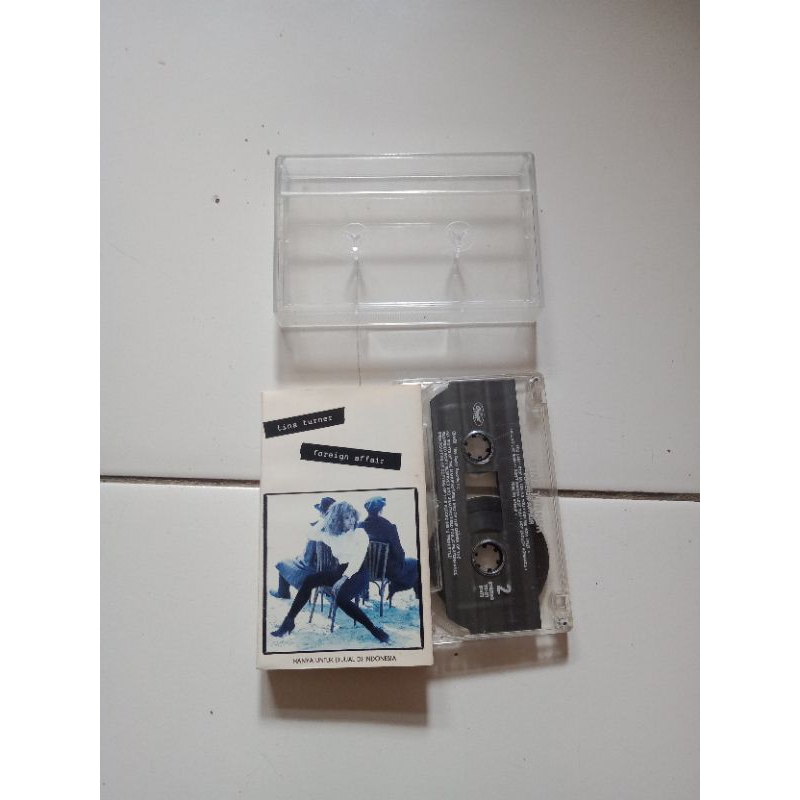 Kaset Tina Turner foreign affair