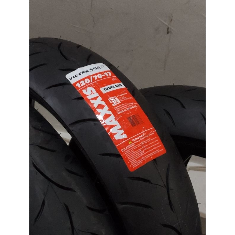 ban luar tubeless maxxis uk 120-70/17 / ban maxxis/ ban uk 120-70/17
