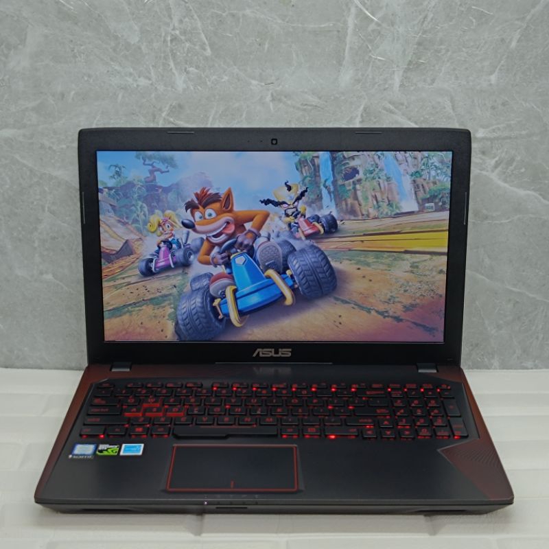 Laptop ASUS GL553VD Intel Core i7-7700HQ RAM 8GB SSD 256GB GTX 1050