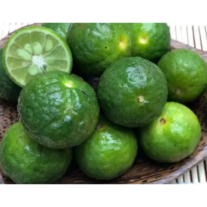 

Jeruk limau (isi 100 gram)