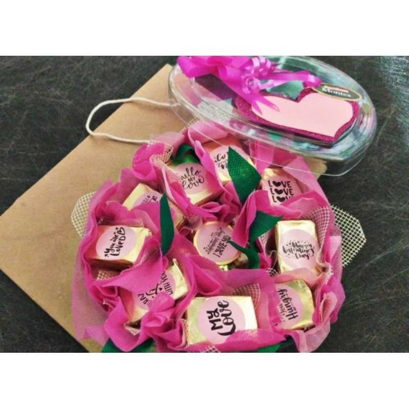 

Coklat Box Valentine Silverqueen montis box Hati