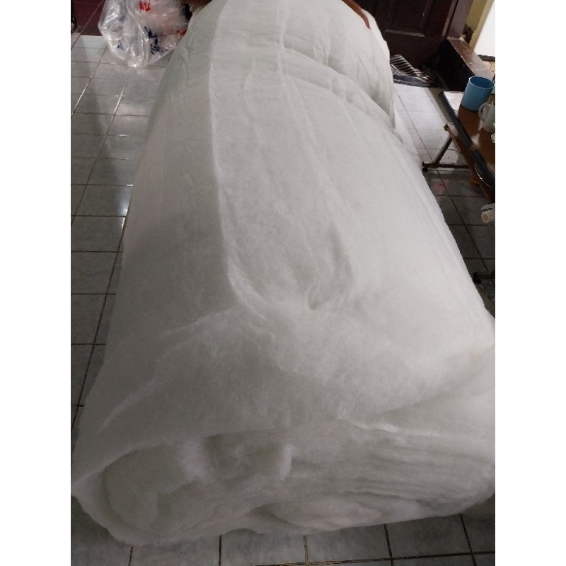 Dakron Silikon Bedcover Hilon Hi-Fil 9Oz