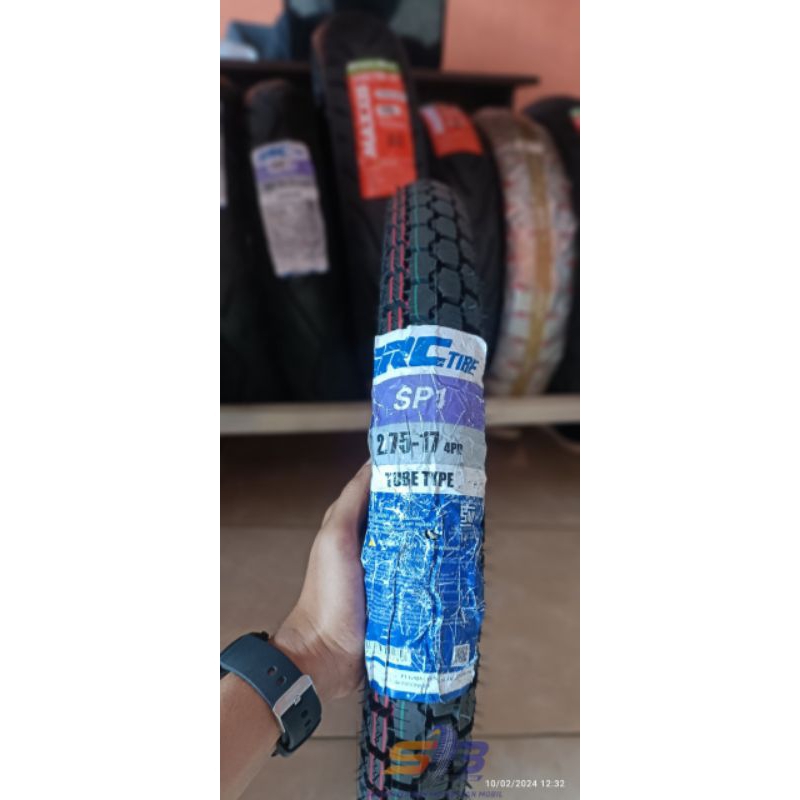 Ban IRC SP1 275 Ring 17 Tube Type