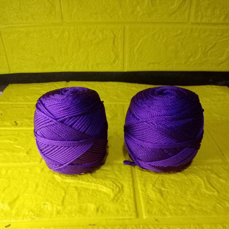 BENANG RAJUT POLY KILAP