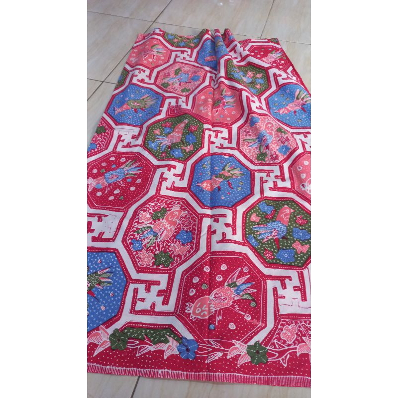 Batik full tulis ciwaringin cirebon motif angkin ayam