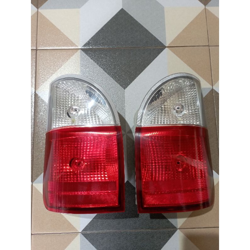 Stop Lam Lampu Belakang KIA PREGIO TRAVELLO ORIGINAL