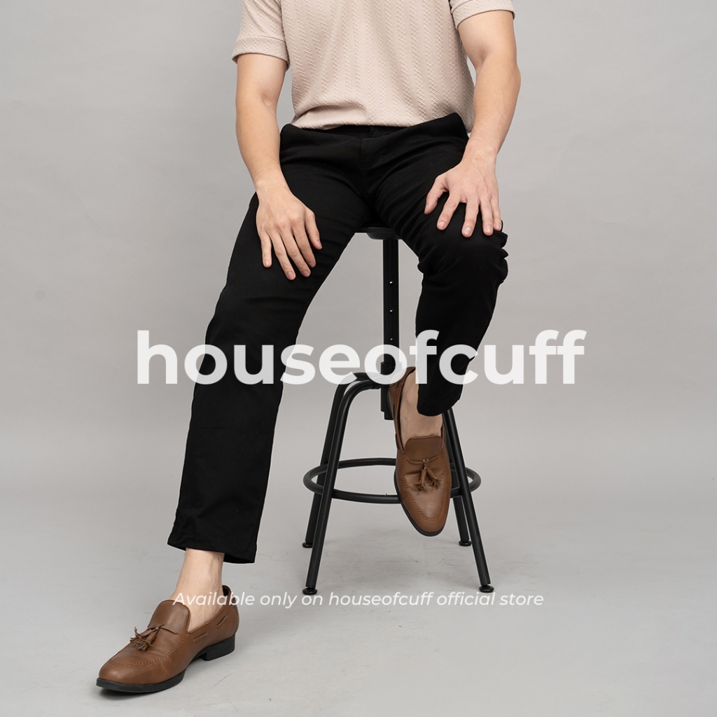 Houseofcuff Celana Panjang Chino Loose Fit Hitam