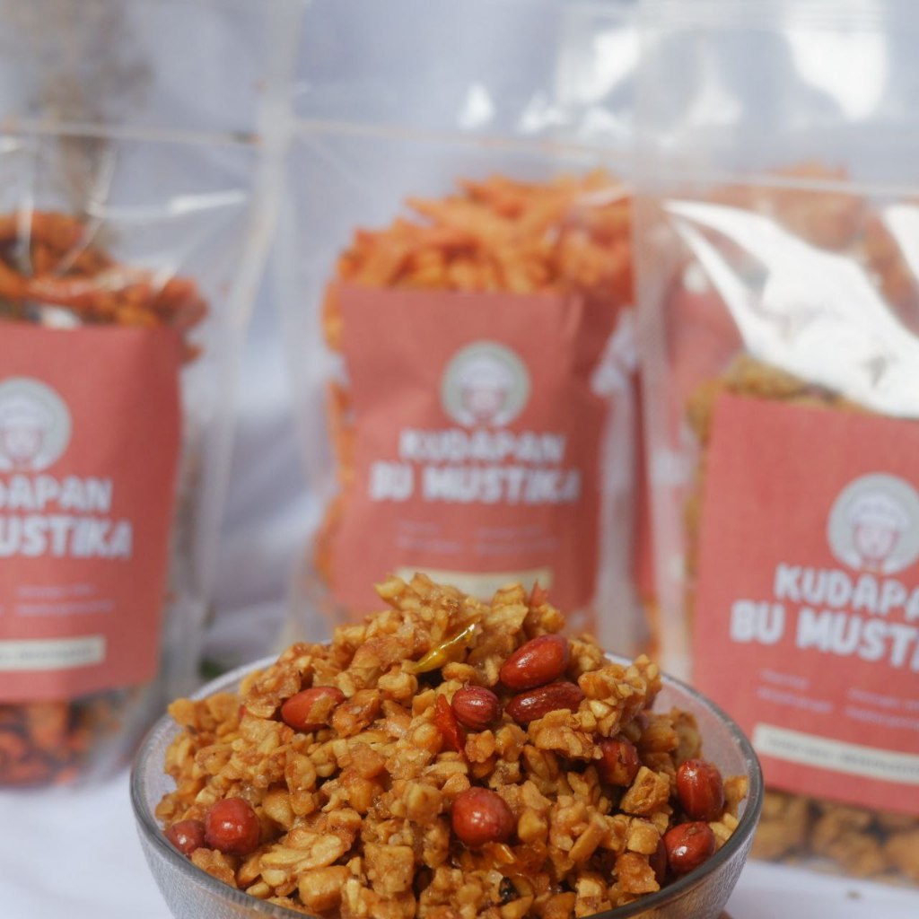 

Kering Tempe Bu Mustika 200 Gr / Orek Tempe Pedas Manis Tanpa Bahan Pengawet / Halal / Lauk makanan simple / Kering Tempe Teri / Orek Tempe Teri / Makanan Tradisonal