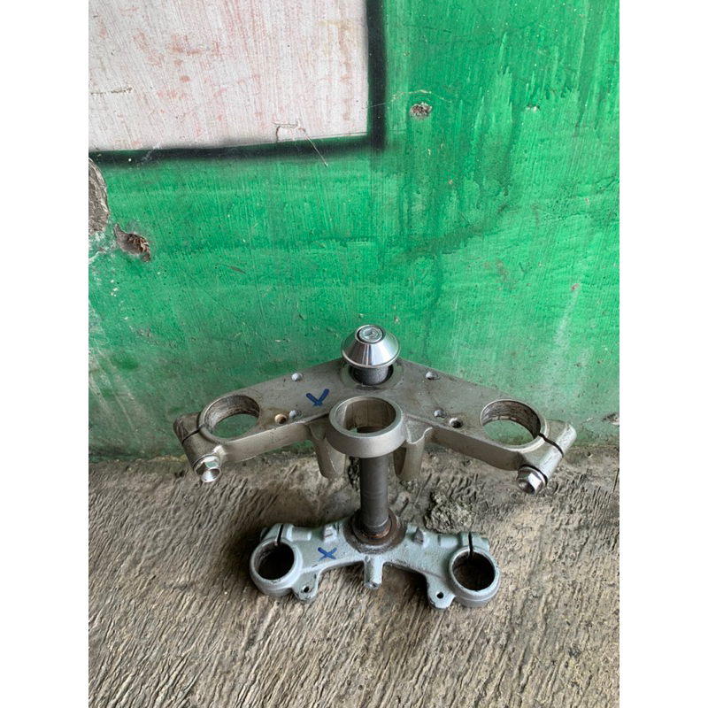 Segitiga atas bawah ninja r original