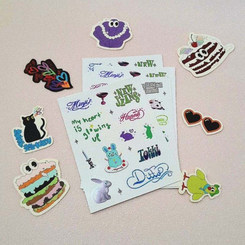 

sticker newjeans random ofc