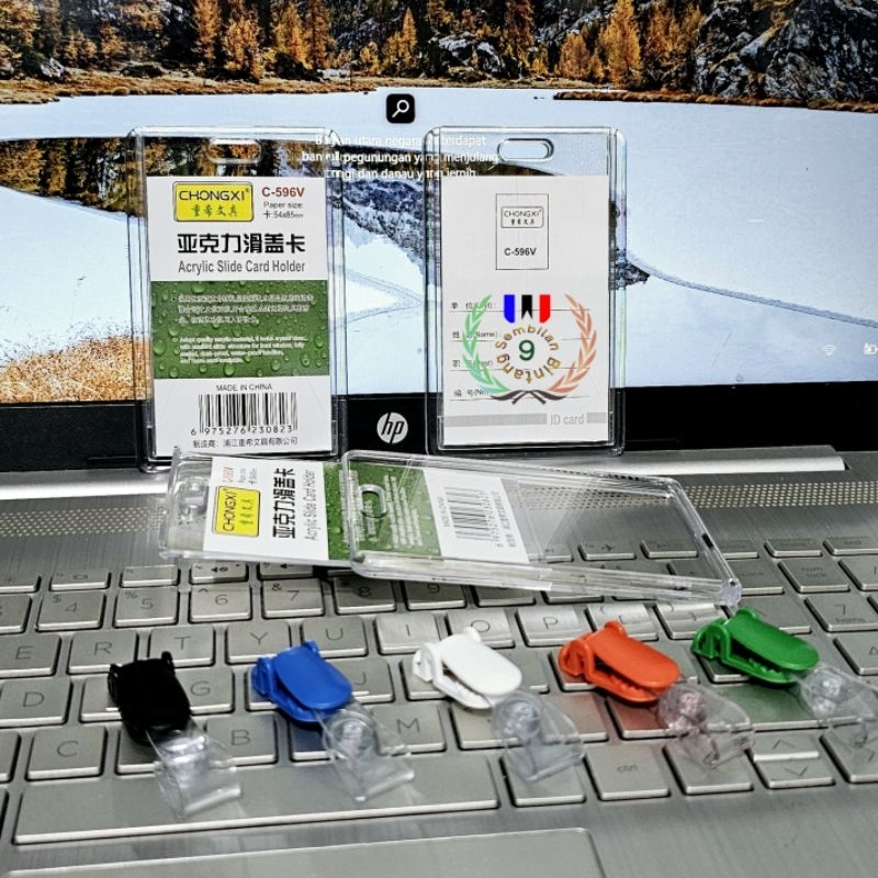 

Tempat Id Card Akrilik Sliding + Klip Id Card Holder Id Card Akrilik Transparan 2 Sisi