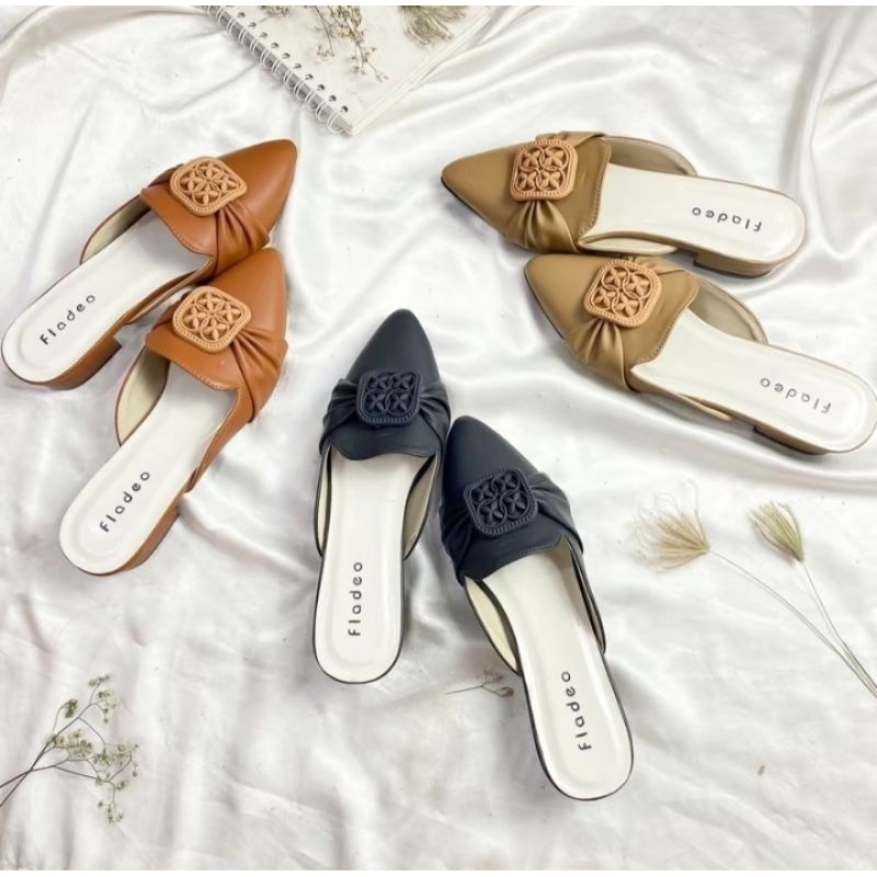 Fladeo Sendal wanita hak tahu variasi bunga kotak