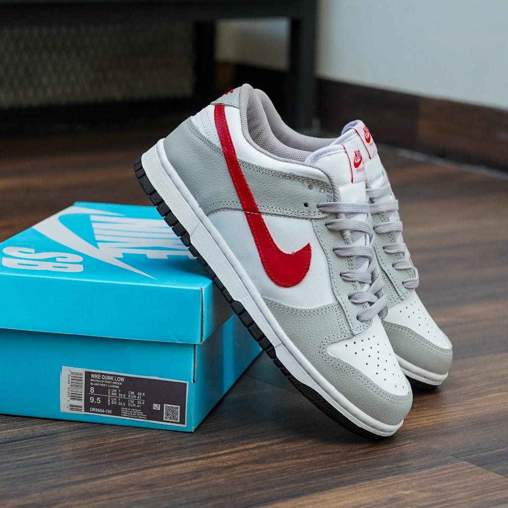 SB DUNK LOW GREY WHITE LIST RED SENAKERS PRIA