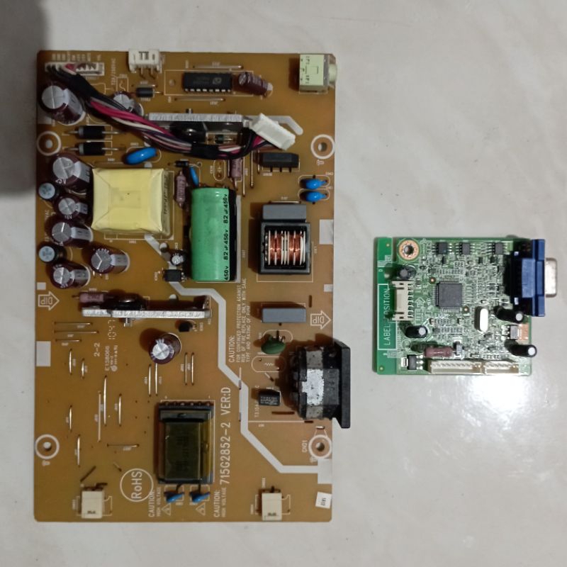 MESIN TV WEARNES MONITOR WX16W