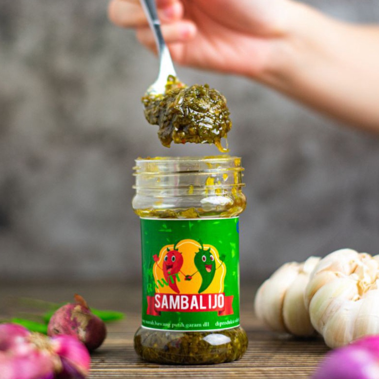 

NEW Sambal Ijo Ayam Geprek Pedas Tjap Rawit