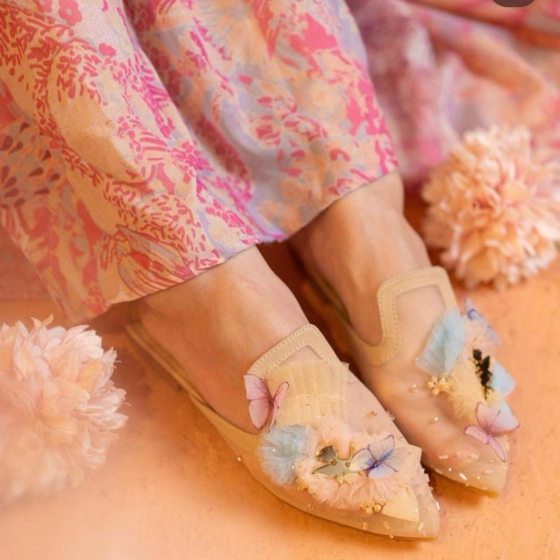 NEW ITTAHERL KATNIS MULES SALMON POINTY SIZE 36