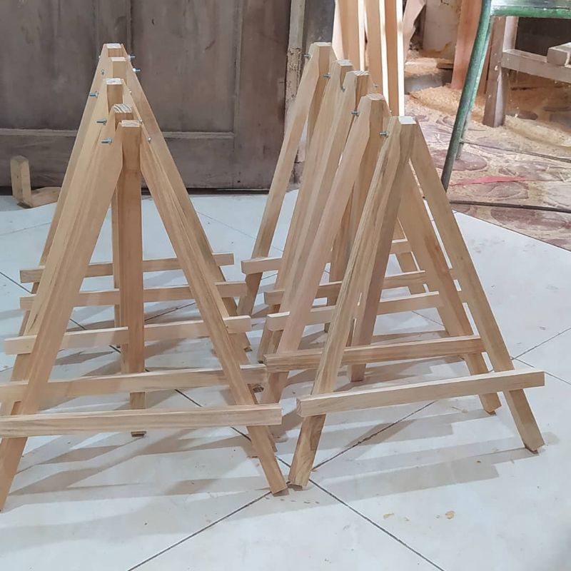 

EASEL MINI KAYU HOLDER FOTO STAND FOTO WOODEN TRIPOD STAND CANVAS STANDING LUKIS PENYANGGA SANDARAN STAND HIASAN DUDUKAN POTO