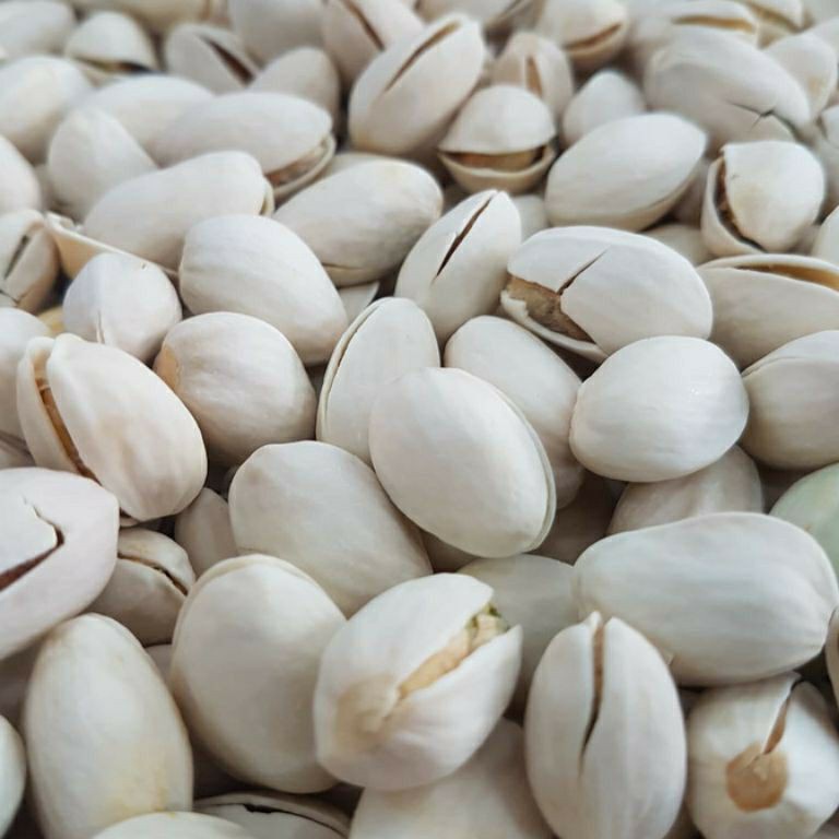 

Cuci gudang Kacang pistacios 1kgkacang fustukoleh oleh haji dan umprohexp 225